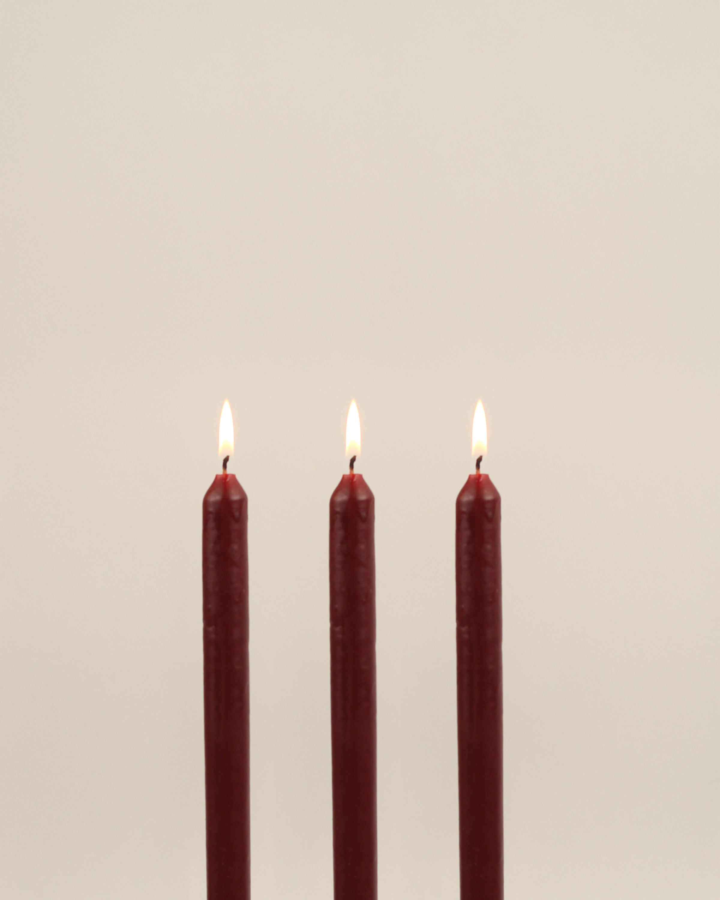 Sharbat Beeswax Taper Candle (Set of 3)