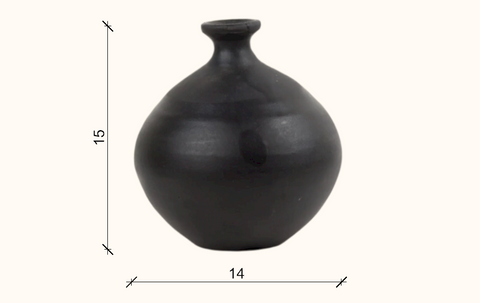 Large Zuhariya Clay Vase image